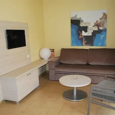 Апарт-отель Parque Bali Con Aire Acondicionado 2*